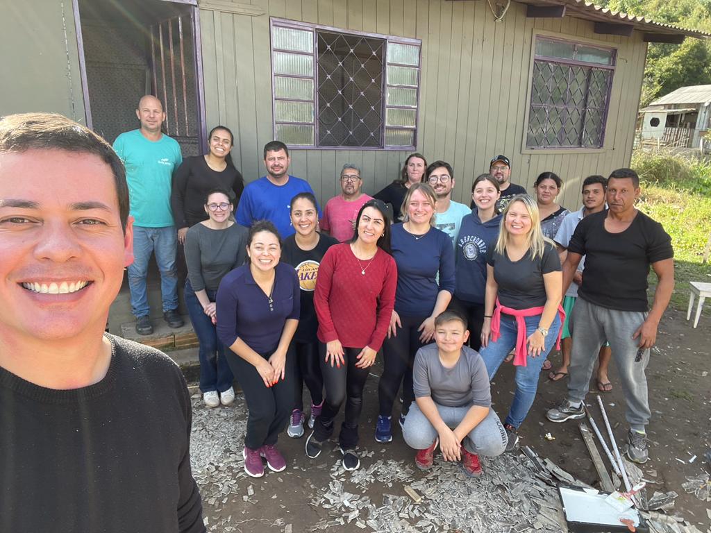 Banco da Família realiza ação voluntária para reduzir impacto do frio em famílias de Lages