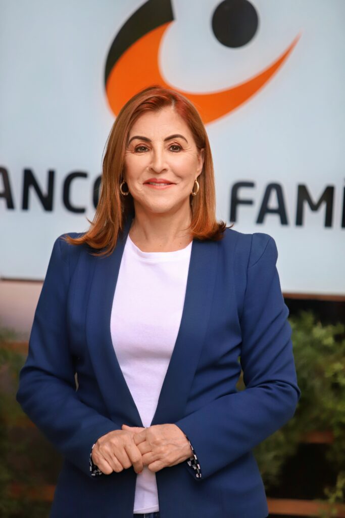 Isabel Baggio assume a Presidência da ABCRED