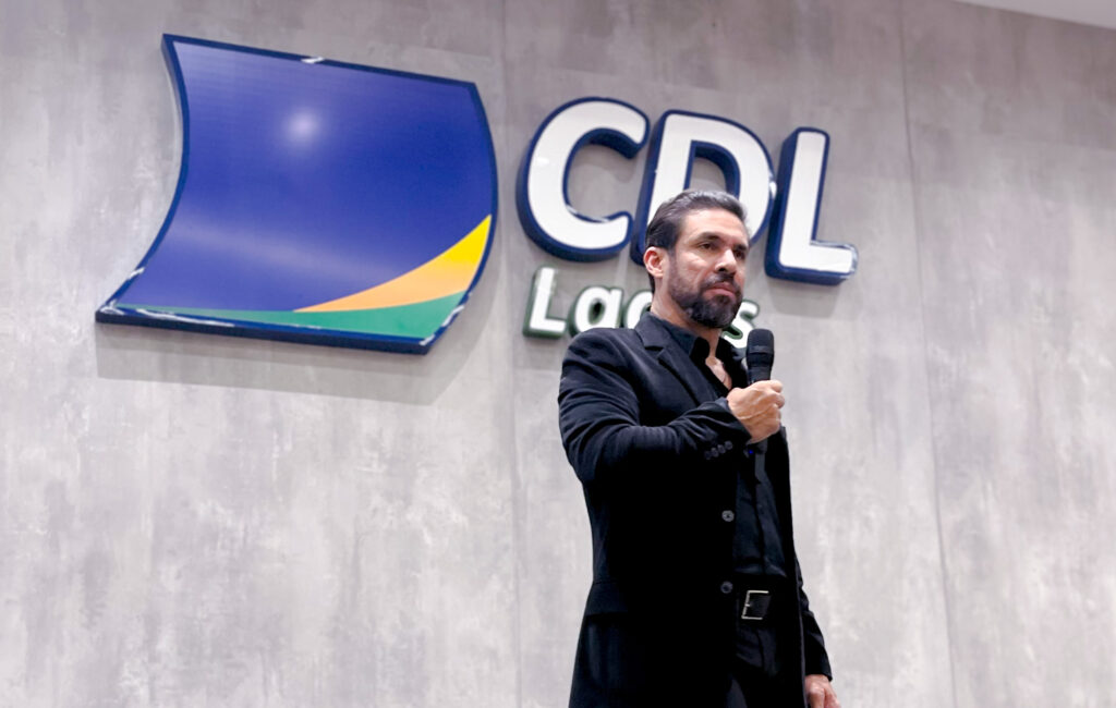 Lavoisier Freire visita o Banco da Família e compartilha lições de superação, liderança e propósito